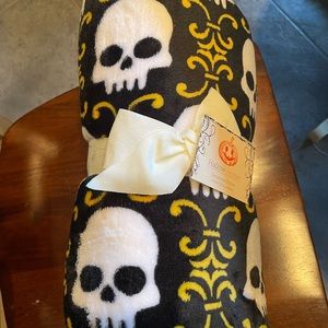 Hallow home beautiful skull Halloween blanket